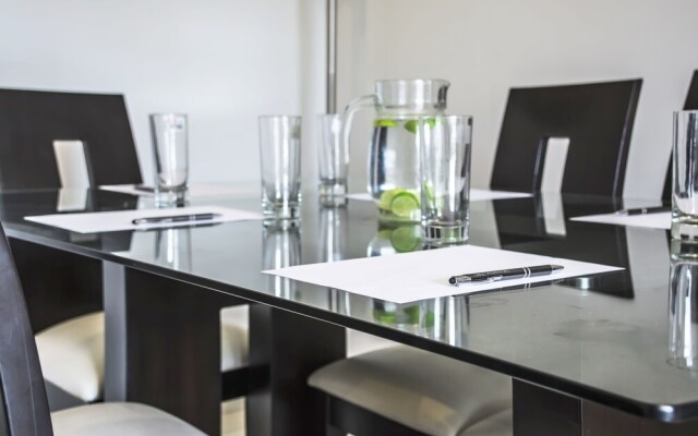 Trujillo - El Golf Apartments