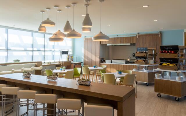 Element Dallas Richardson