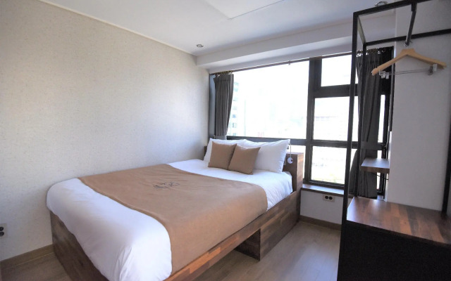 57 Myeongdong Hostel