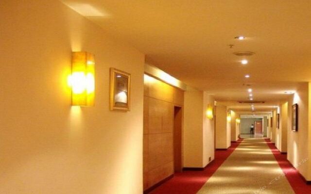 Kangyi Hotel