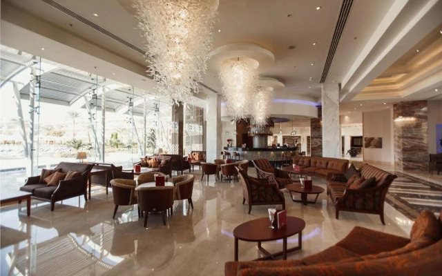 Xperience Kiroseiz Parkland Resort