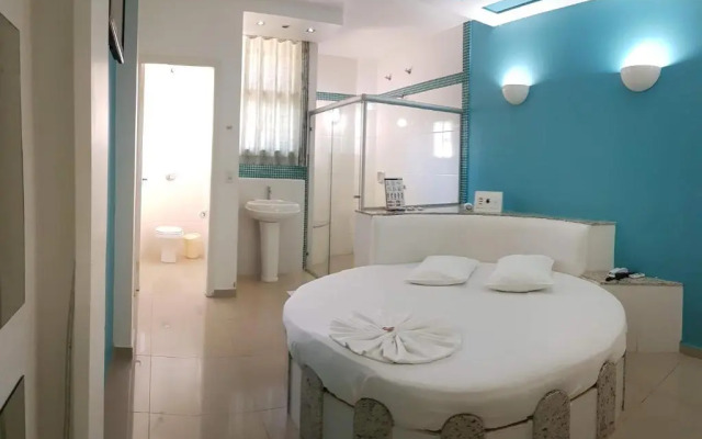 L'acqua Motel Express