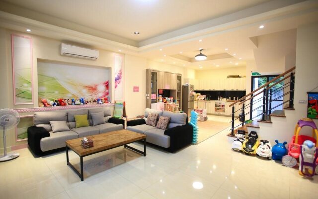 Childlike Innocence Homestay