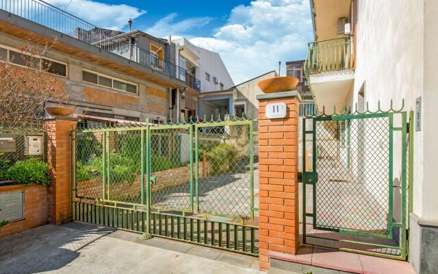 Modern Apartment in Zafferana Etnea With Terrace