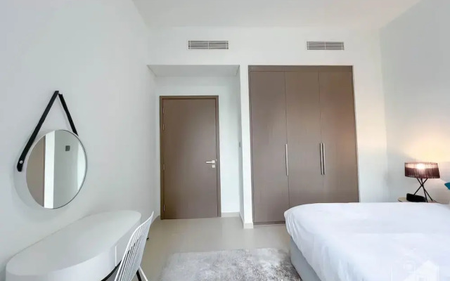 Luxurious 1B With Breathtaking Views Downtown