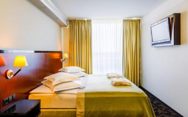 Meresuu SPA & Hotel