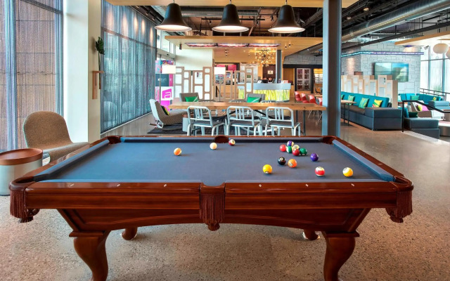 Aloft Buffalo Airport