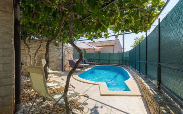 Villa Lancin (RCA453)