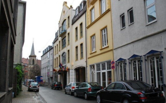 hotelImage