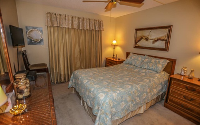 Windward Point 306