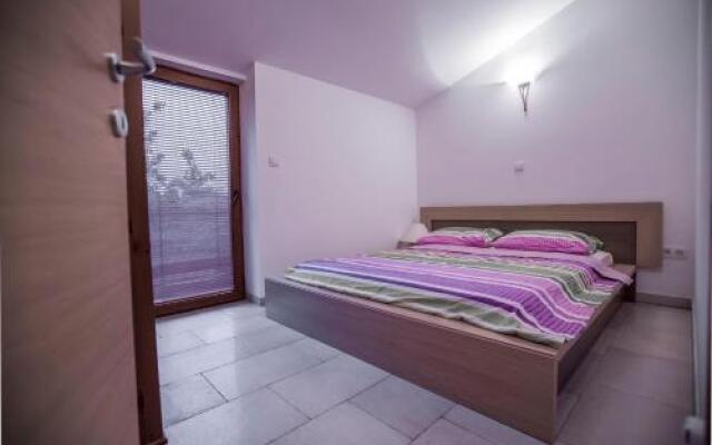 Apartments Villa Kras Krk