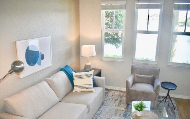 Landing Modern Apartment With Amazing Amenities Id5223