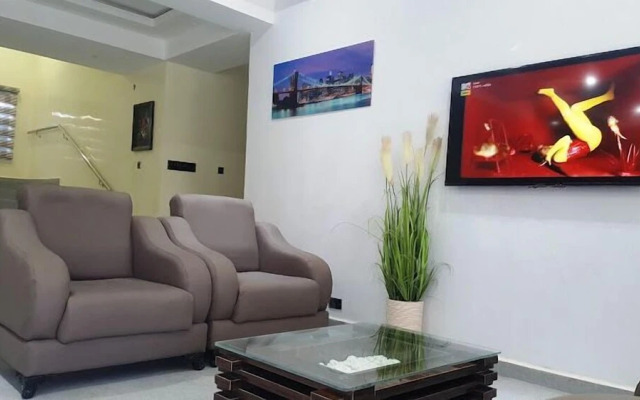 Laurintin Rose Hotels