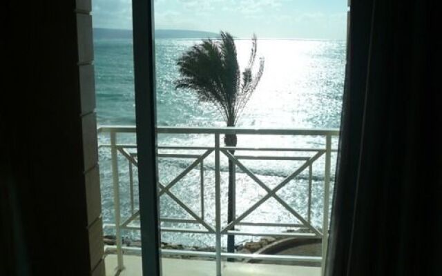 Murex Hotel