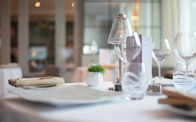 Hostellerie De La Riviere