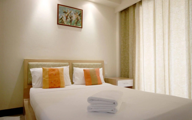 Orange Hotel