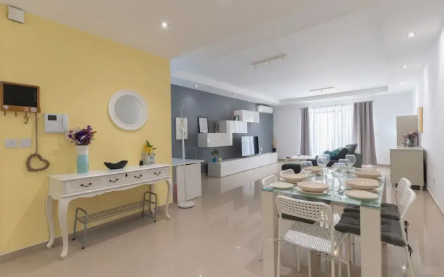 St.Julians apartment