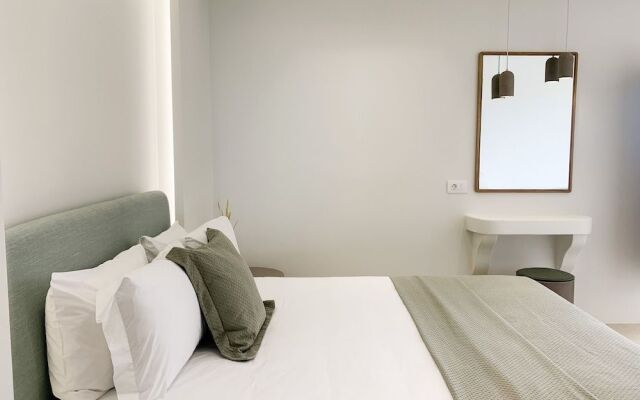 Mod Santorini Vegan Accommodation