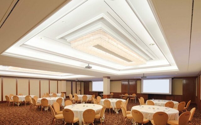 Mövenpick Hotel Geneva