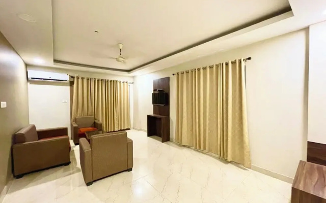 Hotel Janaki Pride - near Temple