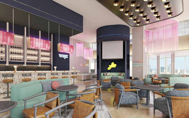 Aloft Jakarta Kebon Jeruk