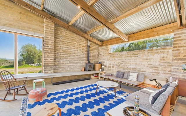 South Barns a Spacious Barn Conversion Near Cowes