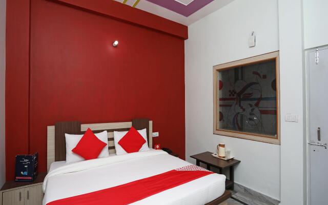 OYO 30598 Hotel Rudra Palace
