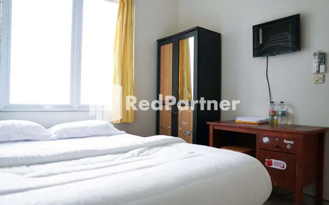 RedDoorz @ Victory Homestay Karawaci