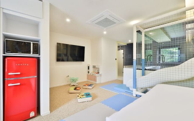 Doan Kids Hotel