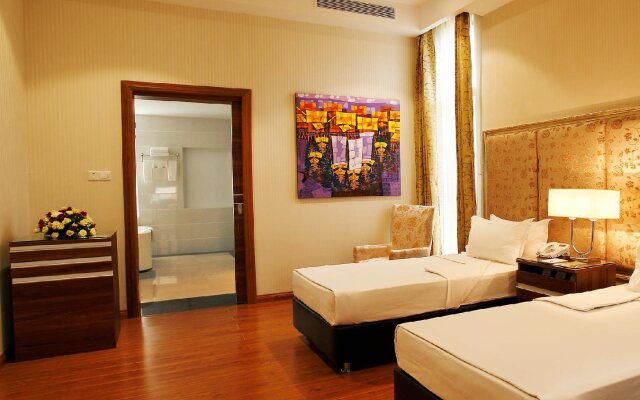 Horizon Lake View Resort Hotel