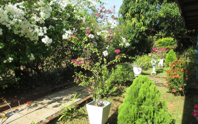 Village Garden Inn