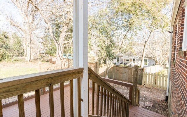 Randall St , 202/204