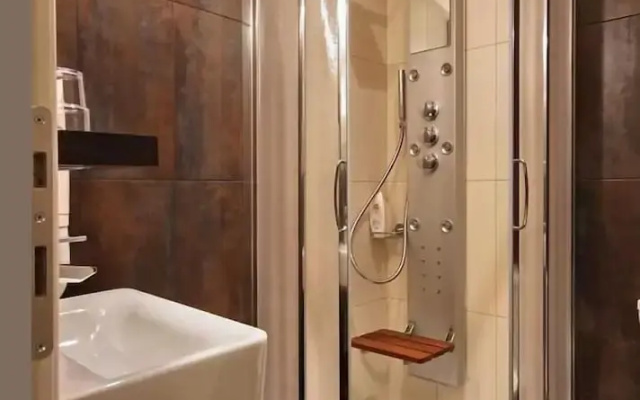 Tsarbou Guesthouse