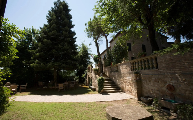 Villa Cattani Stuart XVII secolo