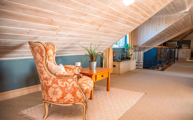 Pezula Magic Retreat - 4 Bedroom Lagoon View Home