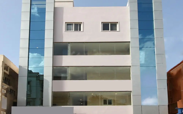 OYO 14266 Flagship Serilingampally