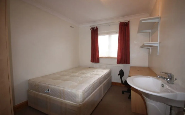 Draycott Guest House