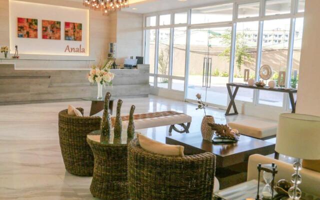 Anuva Deluxe Couple Suite