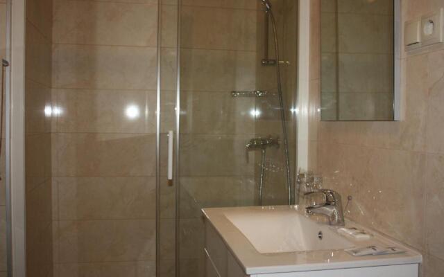Apartments Bota