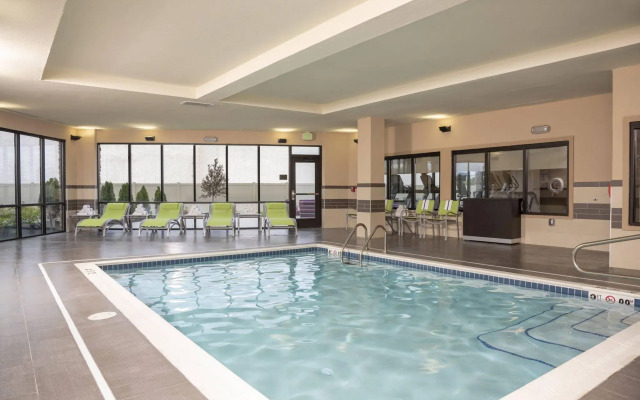 Courtyard by Marriott Cleveland Elyria