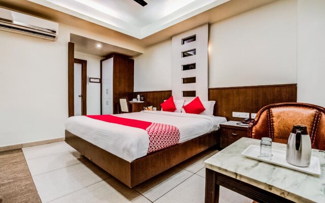 Emerald Hotel