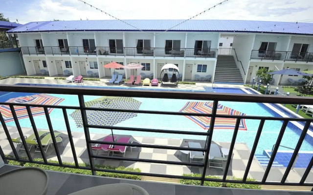 Casa Blu Hotel & Resort