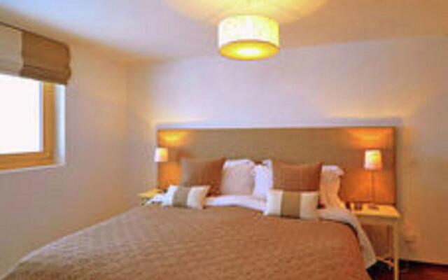 Lavish Holiday Home in Heremence With Balcony