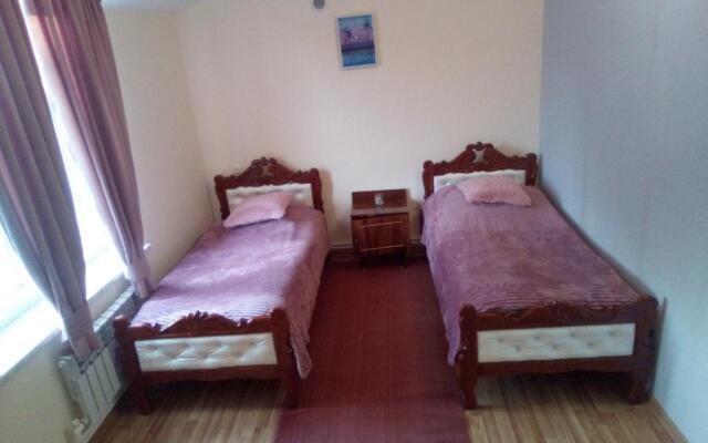 Garni family house B&B