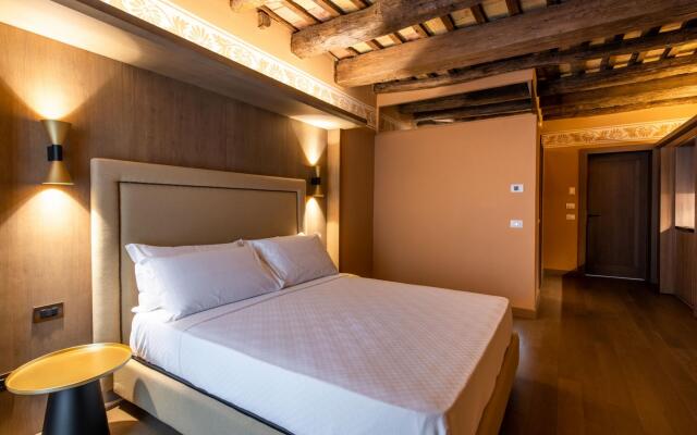 Palazzo De Gregorio Apartments - Iris - CAV/CM