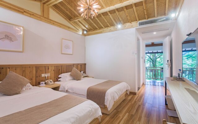 Wuyishan Old Street Sen Live British Inn