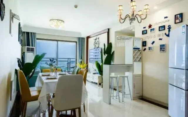 Lijia Beach Apartment (Beihai Yintan Shop)