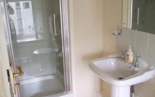 Cross Close House B&B