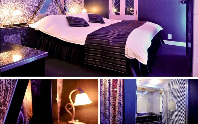Hotel Ibaraki Charles Perrault no Shiroi Chapel - Adult Only