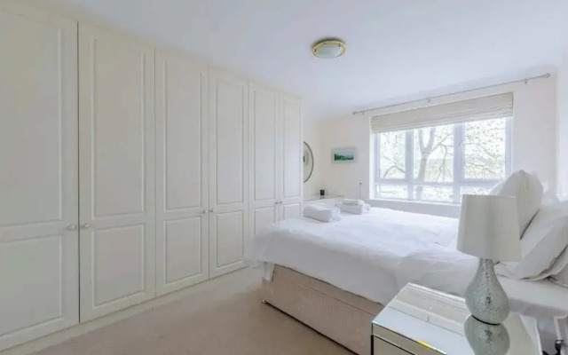 Unique Waterfront 2BD Flat - Rotherhithe